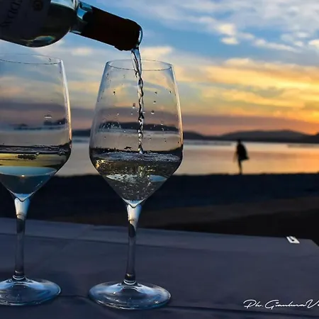 Lido Di On The